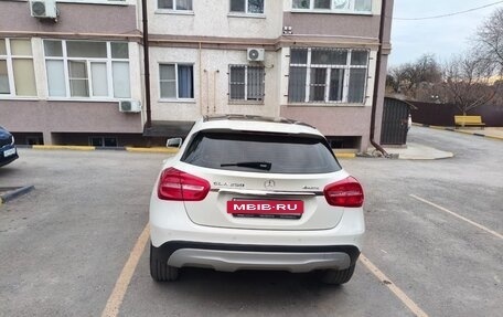 Mercedes-Benz GLA, 2015 год, 2 250 000 рублей, 4 фотография
