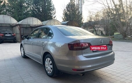 Volkswagen Jetta VI, 2016 год, 950 000 рублей, 7 фотография