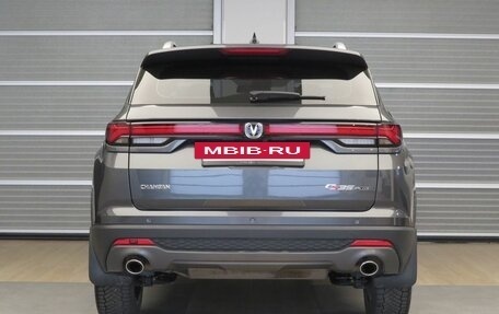Changan CS35 Plus, 2024 год, 1 820 000 рублей, 28 фотография