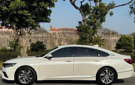 Honda Inspire, 2021 год, 1 710 000 рублей, 8 фотография