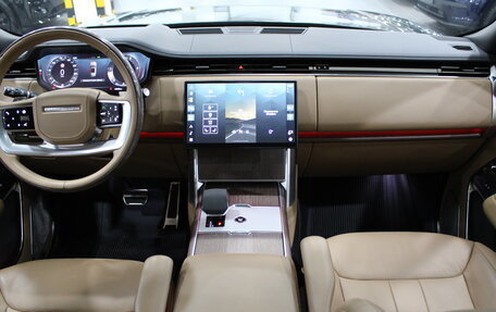 Land Rover Range Rover IV рестайлинг, 2023 год, 22 990 000 рублей, 16 фотография