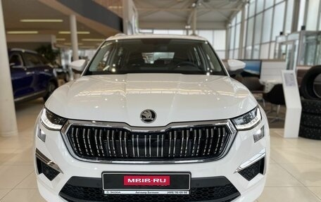 Skoda Kodiaq I, 2023 год, 4 950 000 рублей, 7 фотография