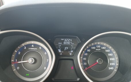 Hyundai Elantra V, 2013 год, 1 395 000 рублей, 2 фотография