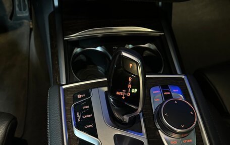 BMW 7 серия, 2019 год, 6 200 000 рублей, 21 фотография