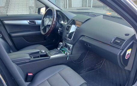 Mercedes-Benz C-Класс, 2009 год, 1 150 000 рублей, 9 фотография