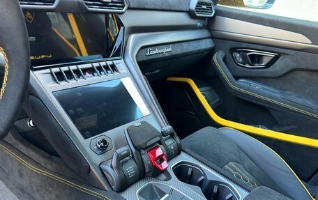 Lamborghini Urus I, 2024 год, 42 500 000 рублей, 26 фотография