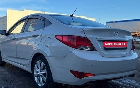 Hyundai Solaris II рестайлинг, 2015 год, 1 250 000 рублей, 8 фотография