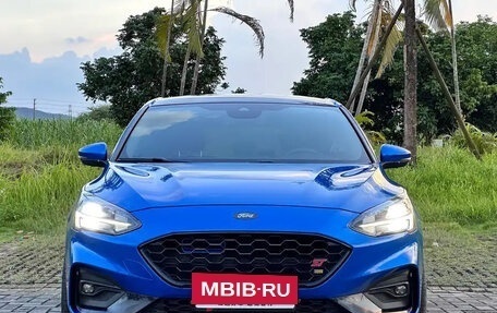 Ford Focus IV, 2022 год, 1 373 000 рублей, 2 фотография