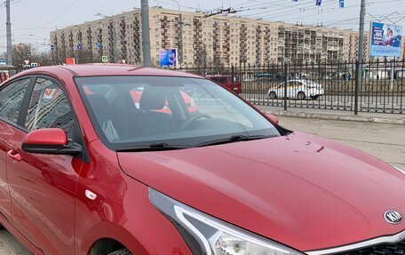 KIA Rio IV, 2021 год, 1 200 000 рублей, 1 фотография
