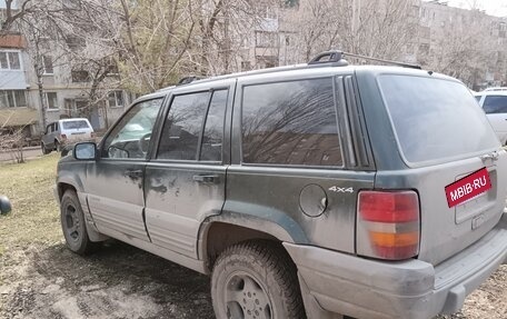 Jeep Grand Cherokee, 1996 год, 400 000 рублей, 2 фотография