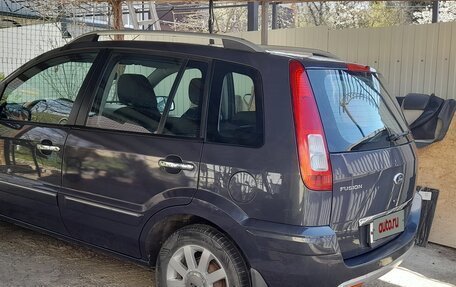 Ford Fusion I, 2011 год, 800 000 рублей, 2 фотография
