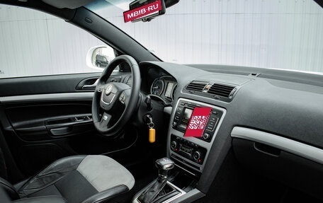 Skoda Octavia RS, 2011 год, 1 255 000 рублей, 14 фотография