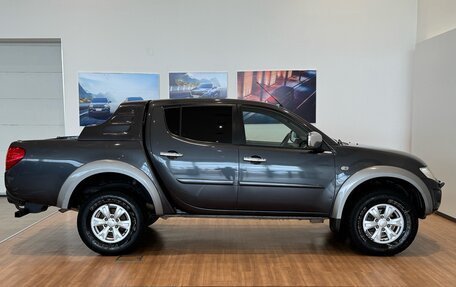Mitsubishi L200 IV рестайлинг, 2013 год, 1 499 000 рублей, 4 фотография