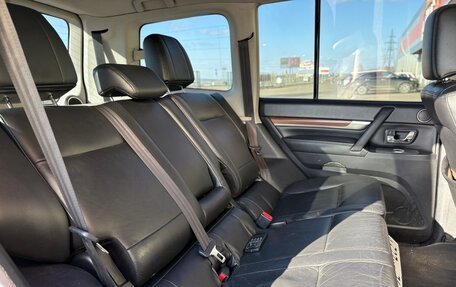 Mitsubishi Pajero IV, 2008 год, 1 600 000 рублей, 21 фотография