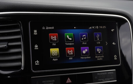 Mitsubishi Outlander III рестайлинг 3, 2019 год, 2 150 000 рублей, 14 фотография