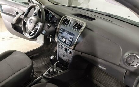 Renault Logan II, 2020 год, 929 000 рублей, 11 фотография