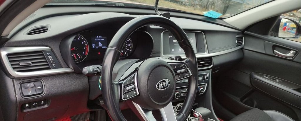 KIA Optima, 2019 год, 2 050 000 рублей, 7 фотография