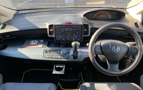 Honda Freed I, 2009 год, 899 000 рублей, 10 фотография