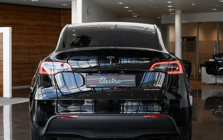 Tesla Model Y I, 2024 год, 7 850 000 рублей, 6 фотография