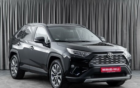Toyota RAV4, 2019 год, 2 988 000 рублей, 1 фотография