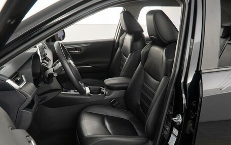 Toyota RAV4, 2019 год, 2 988 000 рублей, 10 фотография