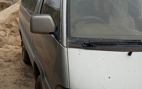 Toyota MasterAce Surf, 1989 год, 380 000 рублей, 3 фотография