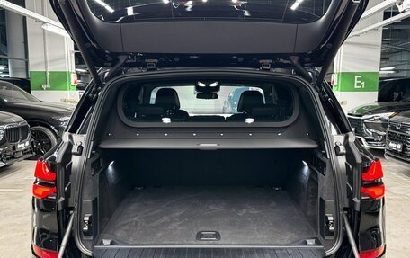 BMW X5, 2024 год, 70 000 000 рублей, 28 фотография