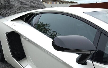 Lamborghini Aventador I рестайлинг, 2011 год, 30 000 000 рублей, 10 фотография