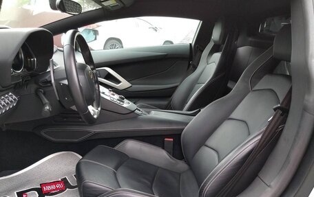 Lamborghini Aventador I рестайлинг, 2011 год, 30 000 000 рублей, 8 фотография