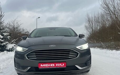 Ford Fusion (North America) II, 2019 год, 1 650 000 рублей, 1 фотография