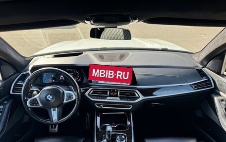 BMW X7, 2019 год, 6 500 000 рублей, 11 фотография
