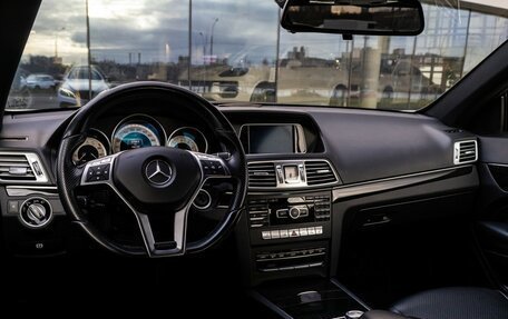 Mercedes-Benz E-Класс, 2013 год, 2 280 000 рублей, 17 фотография
