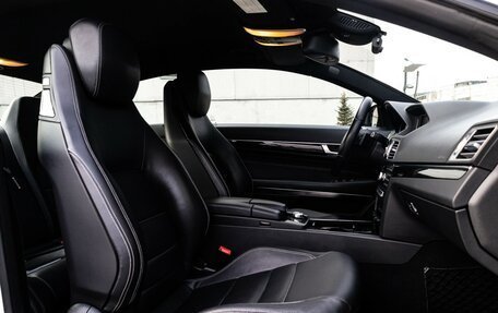 Mercedes-Benz E-Класс, 2013 год, 2 280 000 рублей, 29 фотография
