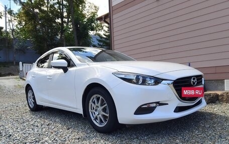 Mazda Axela, 2018 год, 1 350 000 рублей, 11 фотография