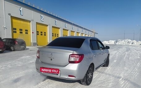 Renault Logan II, 2015 год, 800 000 рублей, 3 фотография