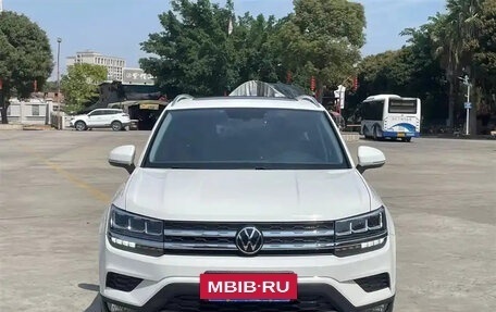 Volkswagen Tharu, 2022 год, 1 590 000 рублей, 2 фотография