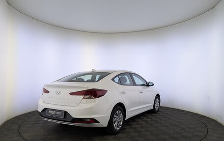 Hyundai Elantra VI рестайлинг, 2019 год, 1 840 000 рублей, 5 фотография