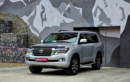 Toyota Land Cruiser 200, 2007 год, 2 700 000 рублей, 1 фотография
