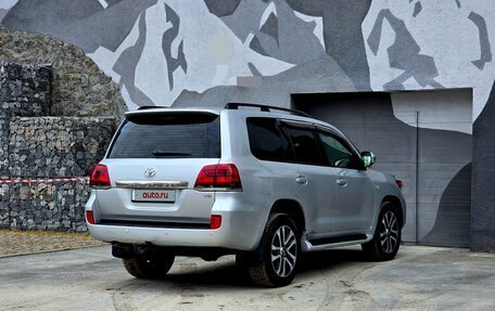 Toyota Land Cruiser 200, 2007 год, 2 700 000 рублей, 2 фотография