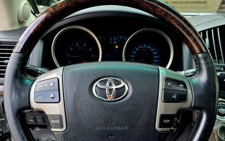 Toyota Land Cruiser 200, 2007 год, 2 700 000 рублей, 10 фотография