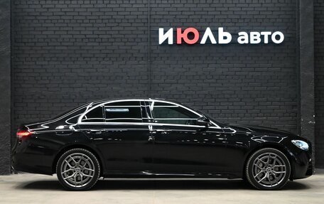 Mercedes-Benz E-Класс, 2021 год, 6 450 000 рублей, 8 фотография