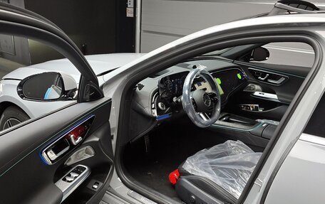 Mercedes-Benz E-Класс, 2025 год, 11 000 000 рублей, 7 фотография