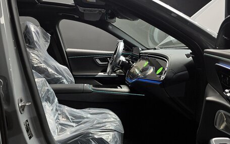 Mercedes-Benz E-Класс, 2025 год, 11 000 000 рублей, 16 фотография