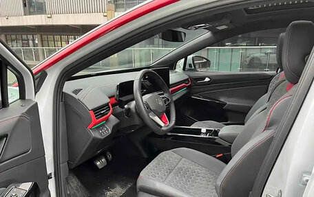 Volkswagen ID.4, 2021 год, 2 300 000 рублей, 4 фотография