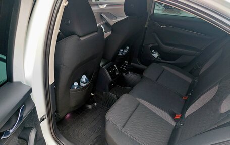 Skoda Octavia IV, 2021 год, 2 390 000 рублей, 16 фотография