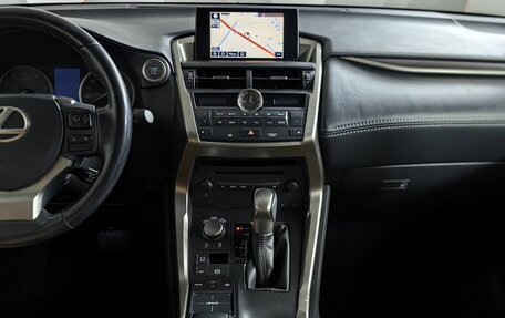 Lexus NX I, 2016 год, 2 890 000 рублей, 11 фотография