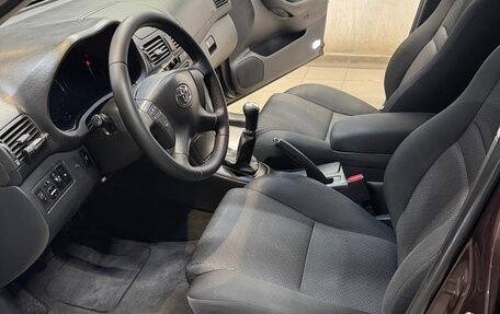 Toyota Avensis III рестайлинг, 2007 год, 1 290 000 рублей, 7 фотография
