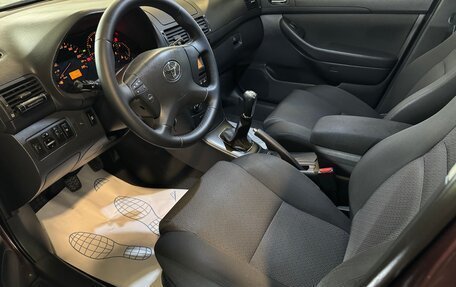 Toyota Avensis III рестайлинг, 2007 год, 1 290 000 рублей, 12 фотография