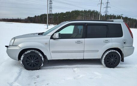 Nissan X-Trail, 2005 год, 680 000 рублей, 2 фотография
