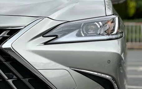 Lexus ES VII, 2021 год, 3 100 000 рублей, 2 фотография